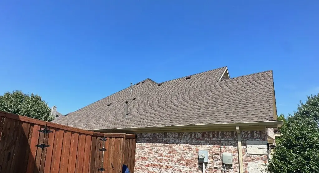 Completed roof replacement project in Redwood Falls